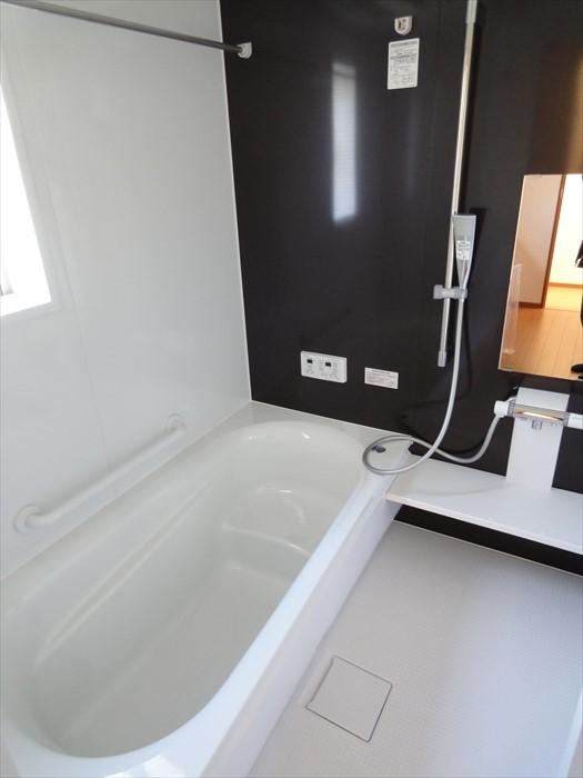 Bathroom. 1 Building