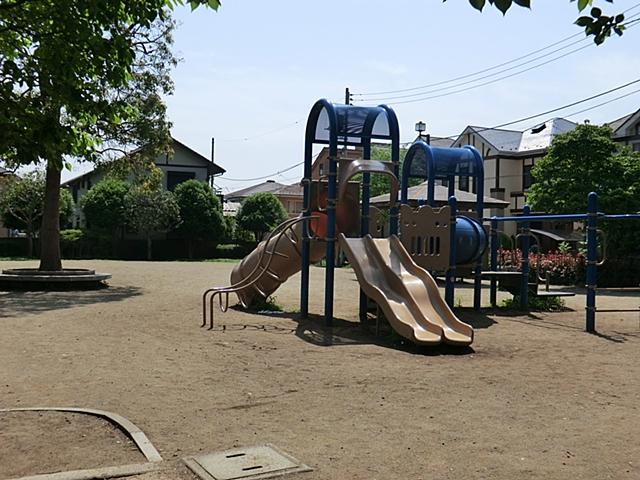 Other. Medium petting park