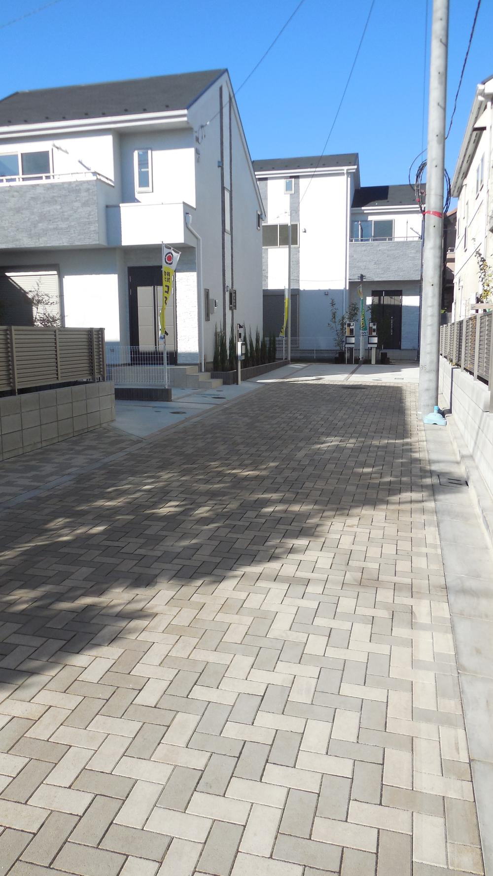 Local appearance photo. Local (11 May 2013) Shooting