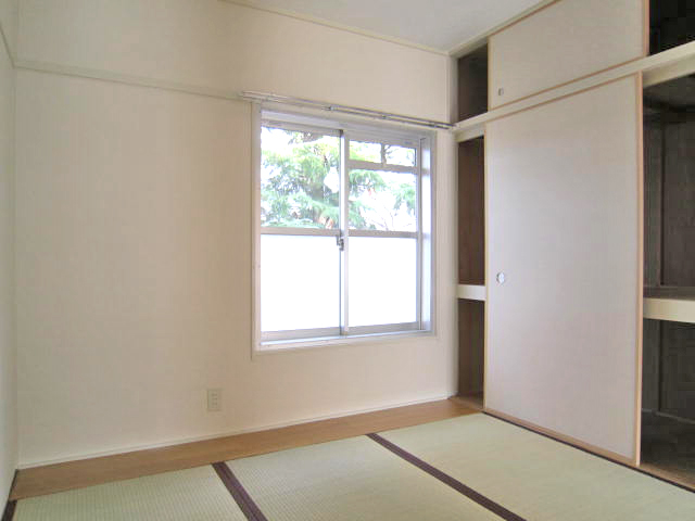Living and room. North Japanese-style room