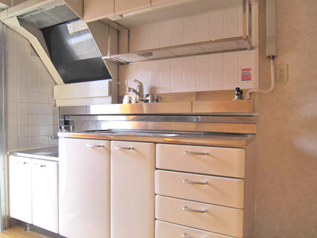 Kitchen. Water heater with a system Kitchen