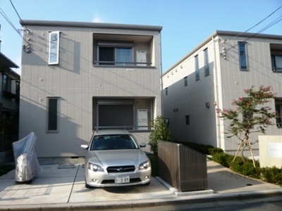 Building appearance. Chic appearance in which the gray tones (^ _-) - ☆