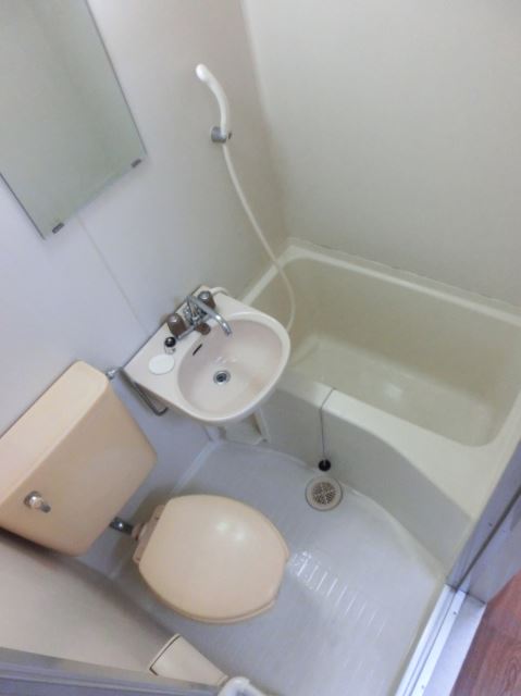 Bath.  ☆ Cleaning is a simple unit bus ☆