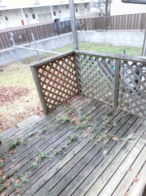 Balcony. Balconies offer spread