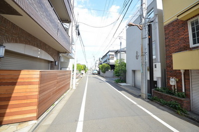 Other. Until the other (Other) 10m