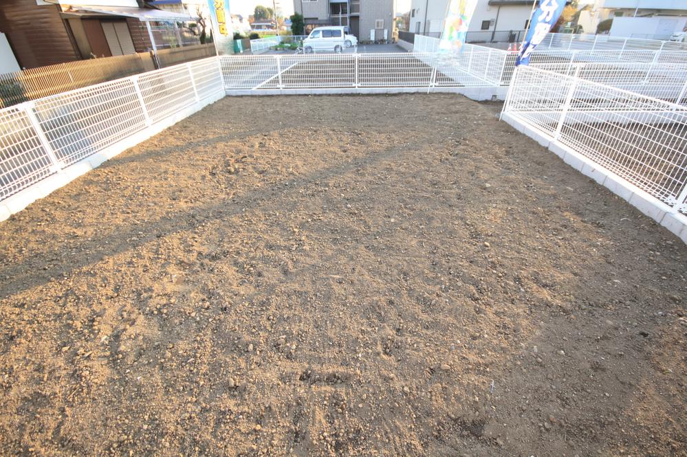 Local land photo. Local (11 May 2013) Shooting