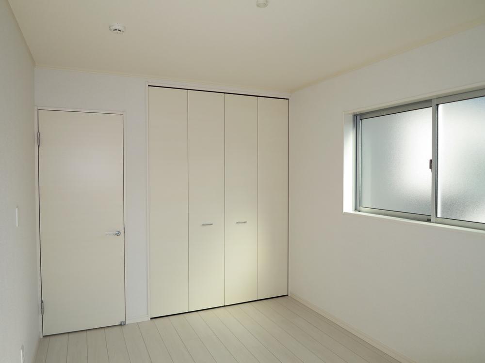 Receipt. Local (11 May 2013) Shooting