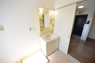 Washroom. ☆ Grooming is from here ☆