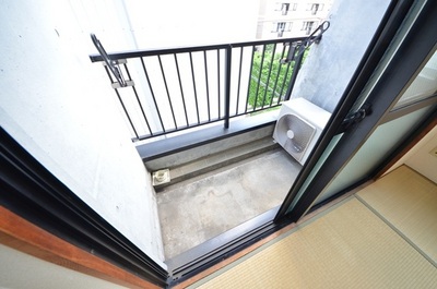 Balcony. ☆ Good balcony overlooks ☆