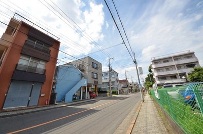 Other. Until the other (Other) 10m