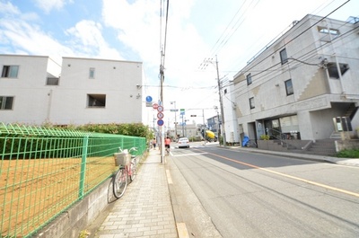 Other. Until the other (Other) 10m