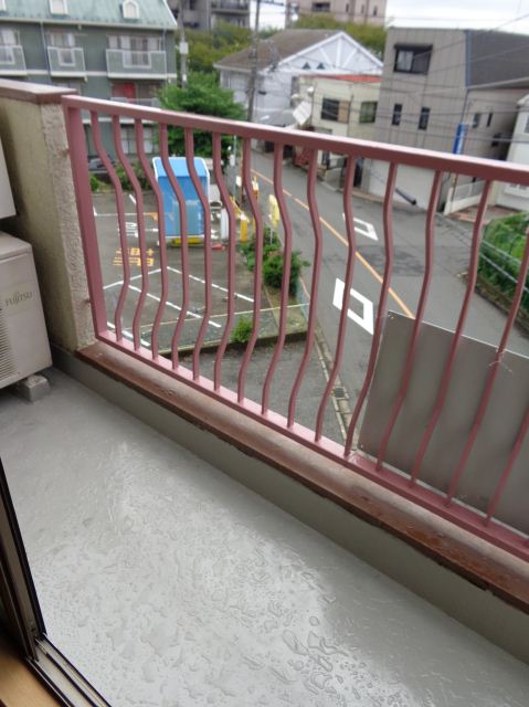 Balcony. It is also easy to dry laundry on the south-facing veranda ☆