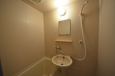 Washroom. ☆ Wash basin ☆