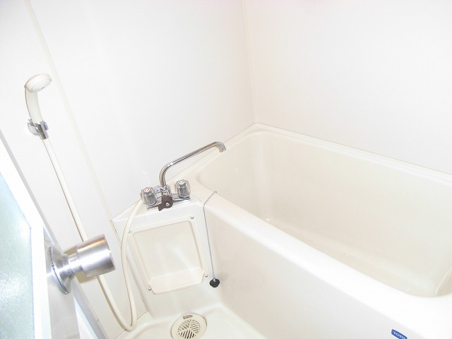 Bath. Bathroom hot water supply ☆