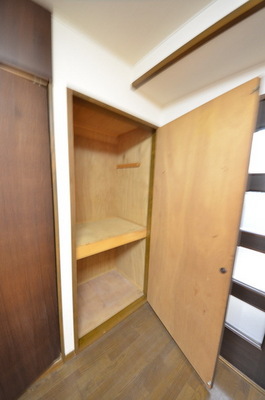 Receipt. Plenty of storage