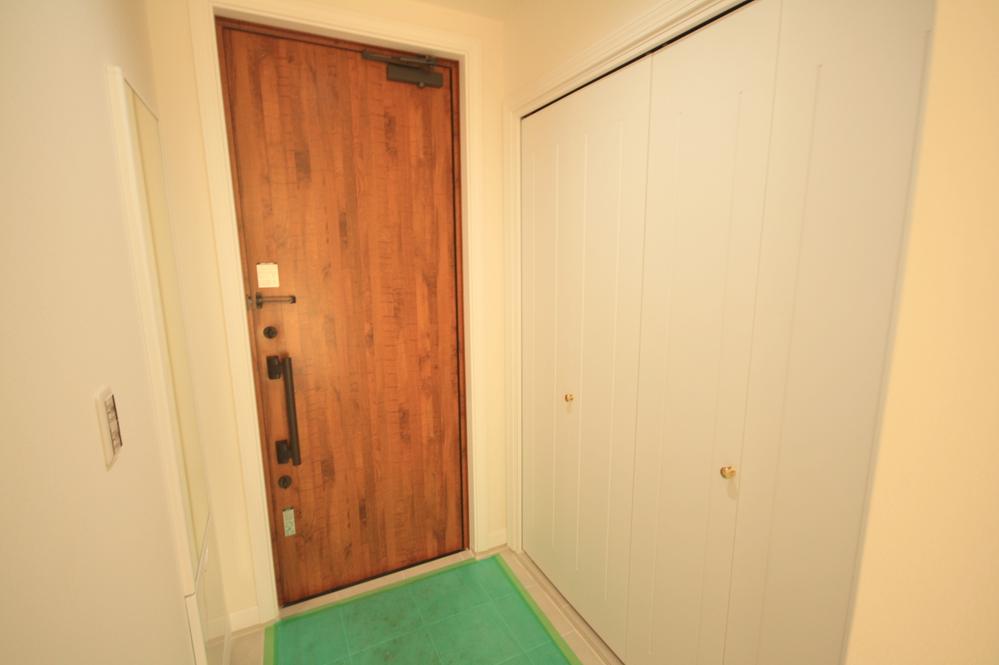 Entrance. Local shooting