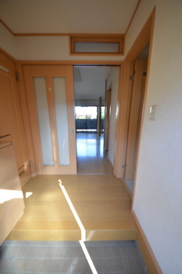 Entrance.  ☆ From the front door ☆