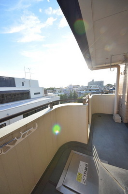 Balcony.  ☆ Good balcony overlooks ☆