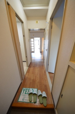 Entrance.  ☆ From here is the beginning and end of the day ☆