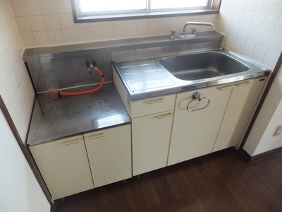 Kitchen. Gas stove installation Allowed Kitchen