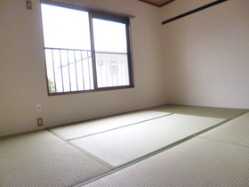 Living and room. Japanese-style room 6 quires