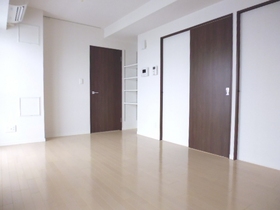 Living and room. LDK: a bright room where white was the keynote