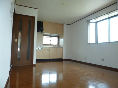 Other room space.  ☆ dining kitchen ☆