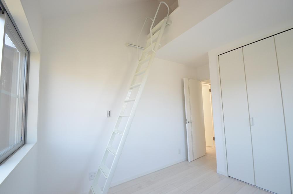 Non-living room. Loft can be used as a playground of the housing and child ☆