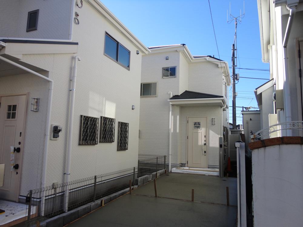 Local appearance photo. Rear side Building 2