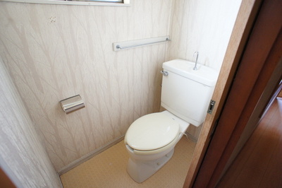 Toilet. Since the bus toilet by, every day, Comfortable Toilet