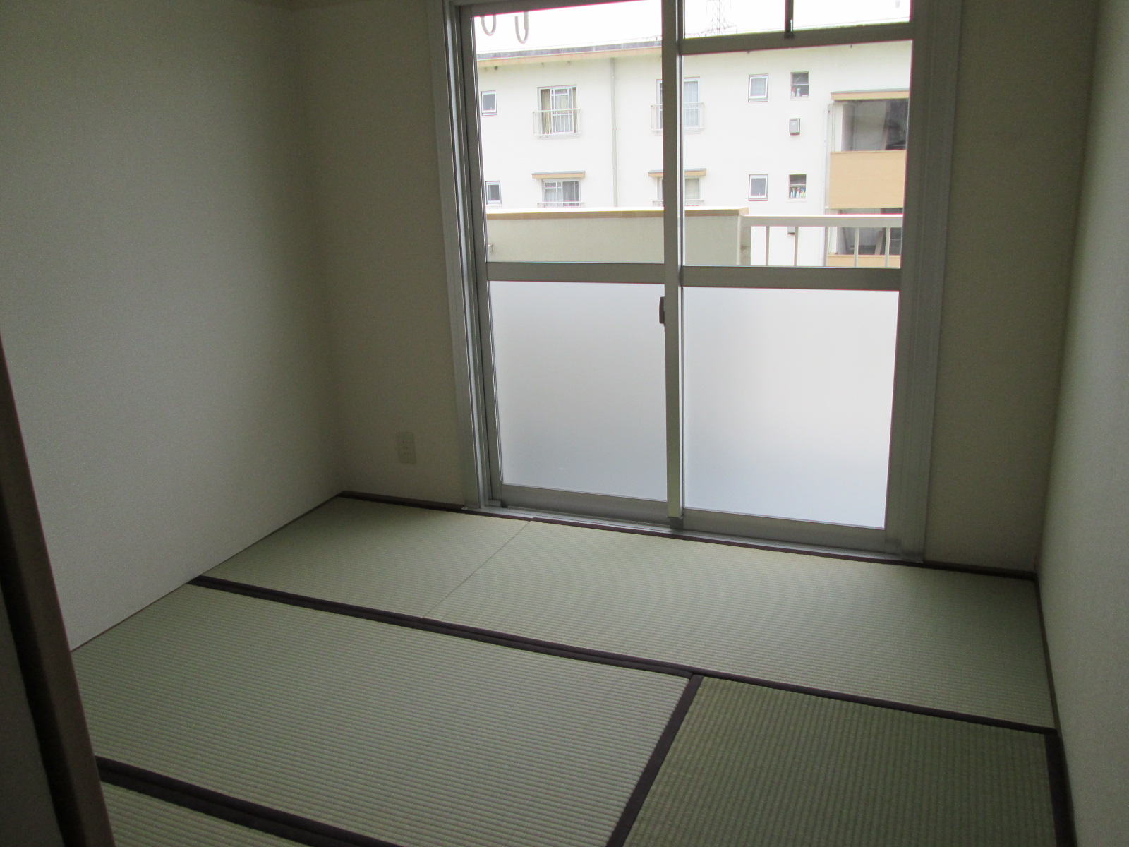 Other room space. South Japanese-style room