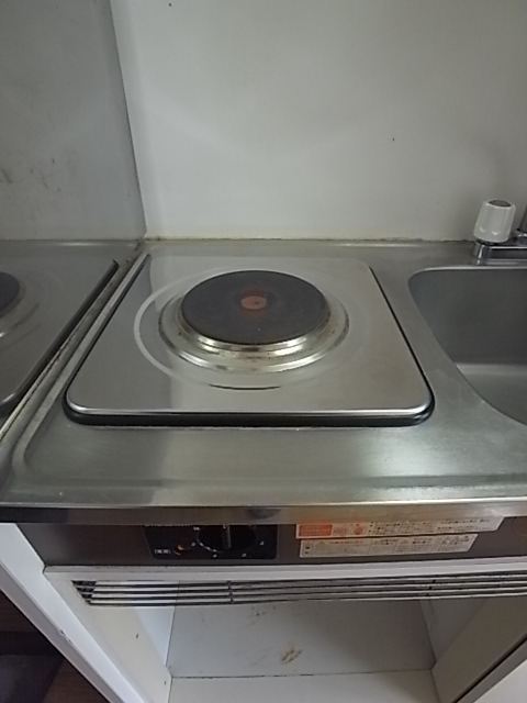 Kitchen. Bite with electric stove