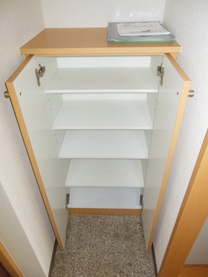 Other Equipment. Cupboard space