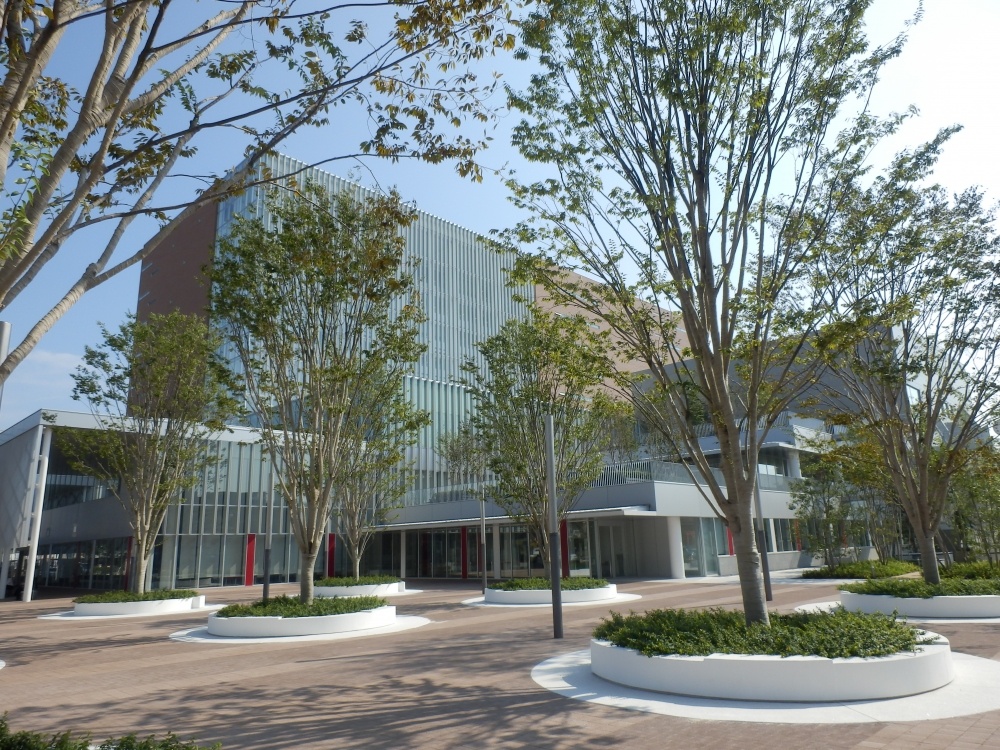 Government office. 3855m until Machida City Hall (government office)