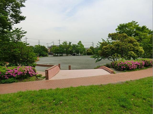 park. Akanedai 1130m until the bear of the valley park