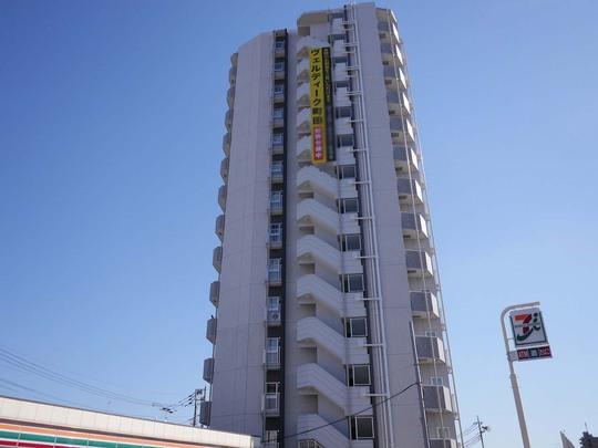 Local appearance photo