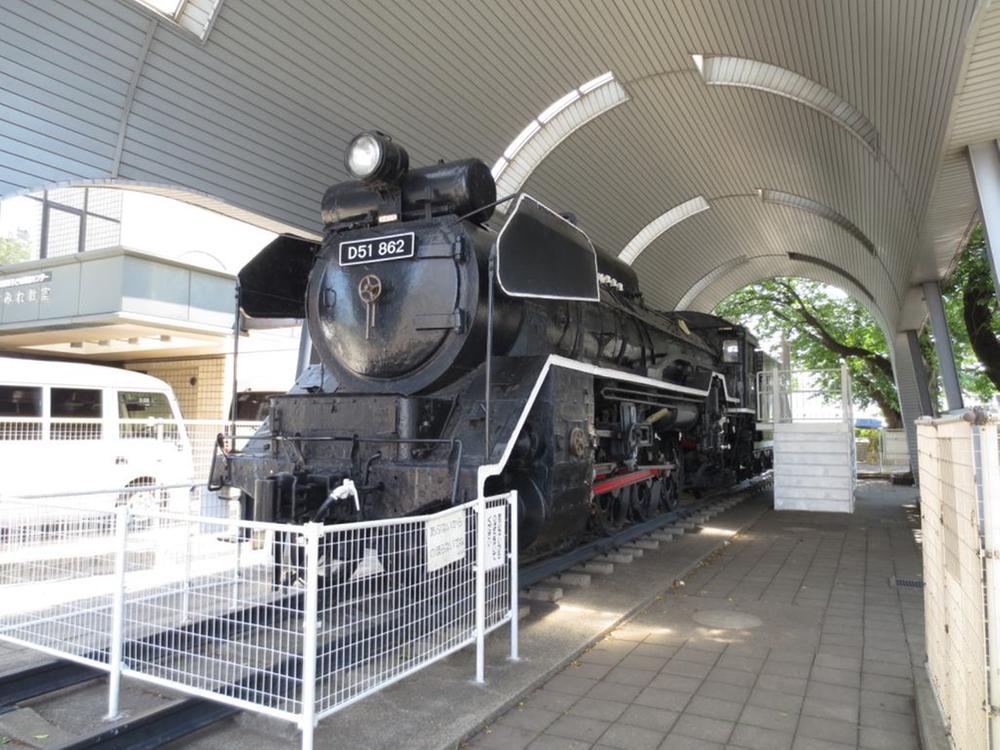 library. 4500m to Machida library