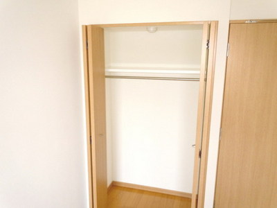 Receipt.  Storage lot 