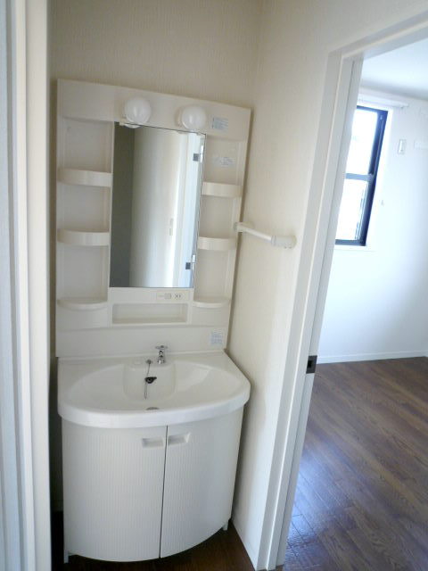 Other Equipment. 2F Bathroom vanity