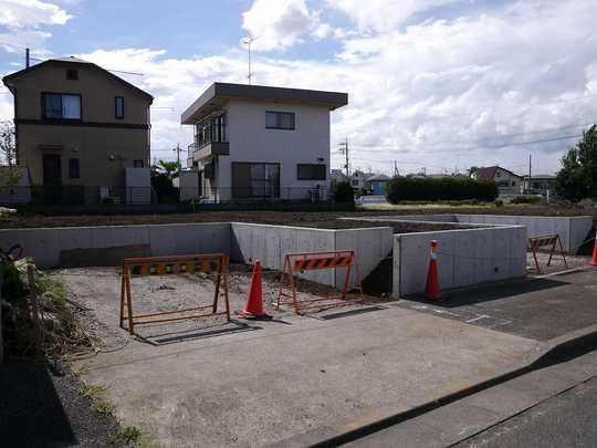 Local appearance photo. It is a 5-minute of life convenient environment walk to Amelia shopping mall. Spacious and is the site of the site area 47 square meters more than. 