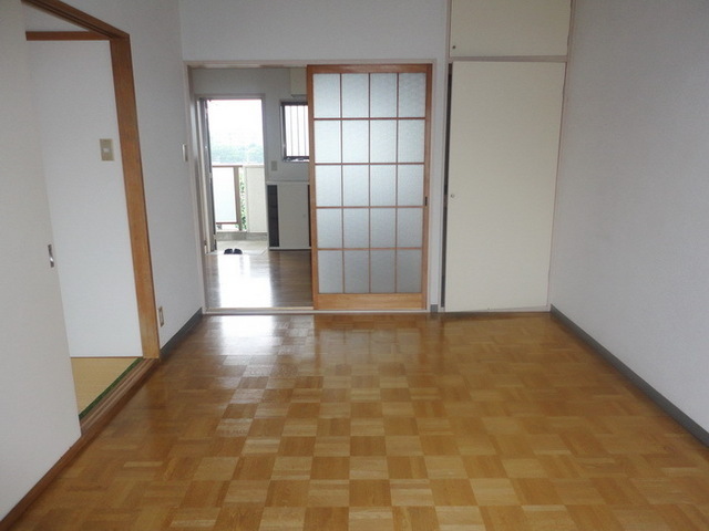 Other Equipment. ☆ Sunny Western-style ☆