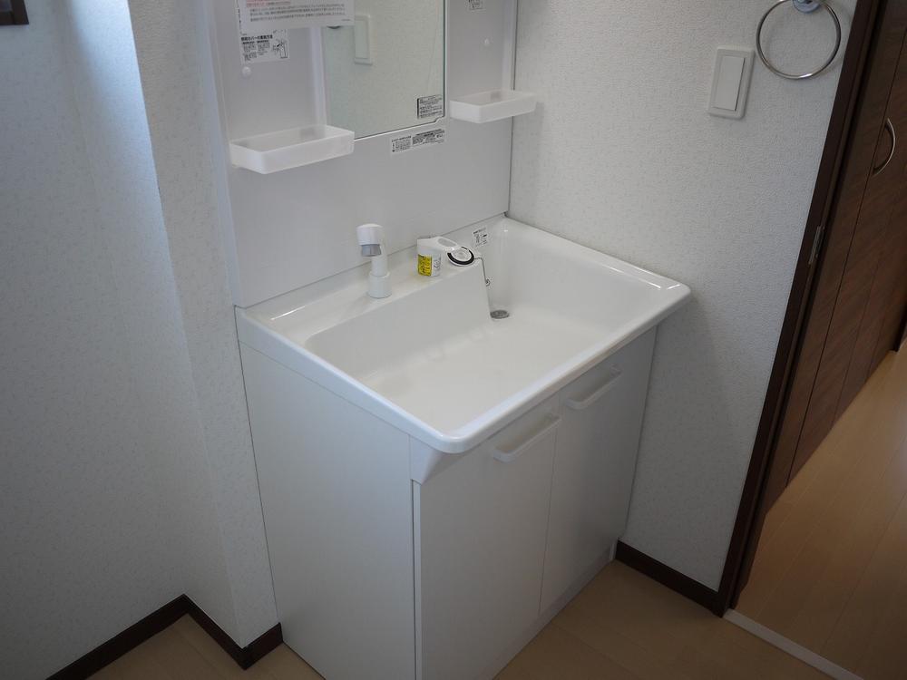 Same specifications photos (Other introspection)