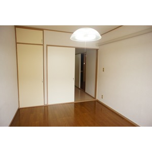 Living and room. Western-style dining *