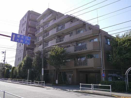 Local appearance photo