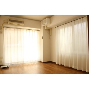 Living and room. There is 1 groups air conditioning