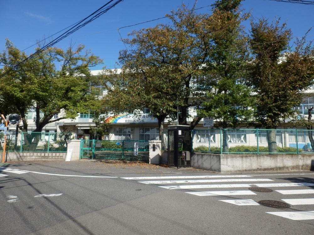 Primary school. 391m until Machida fifth elementary school (elementary school)