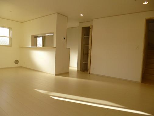 Living. 8 Building Living