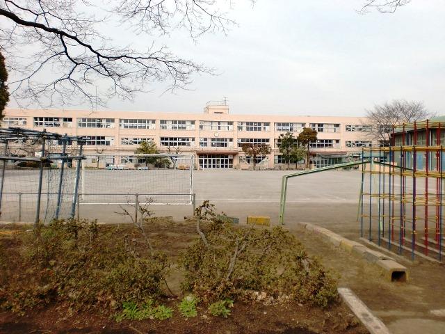 Primary school. 441m until Machida Municipal Tadao Elementary School
