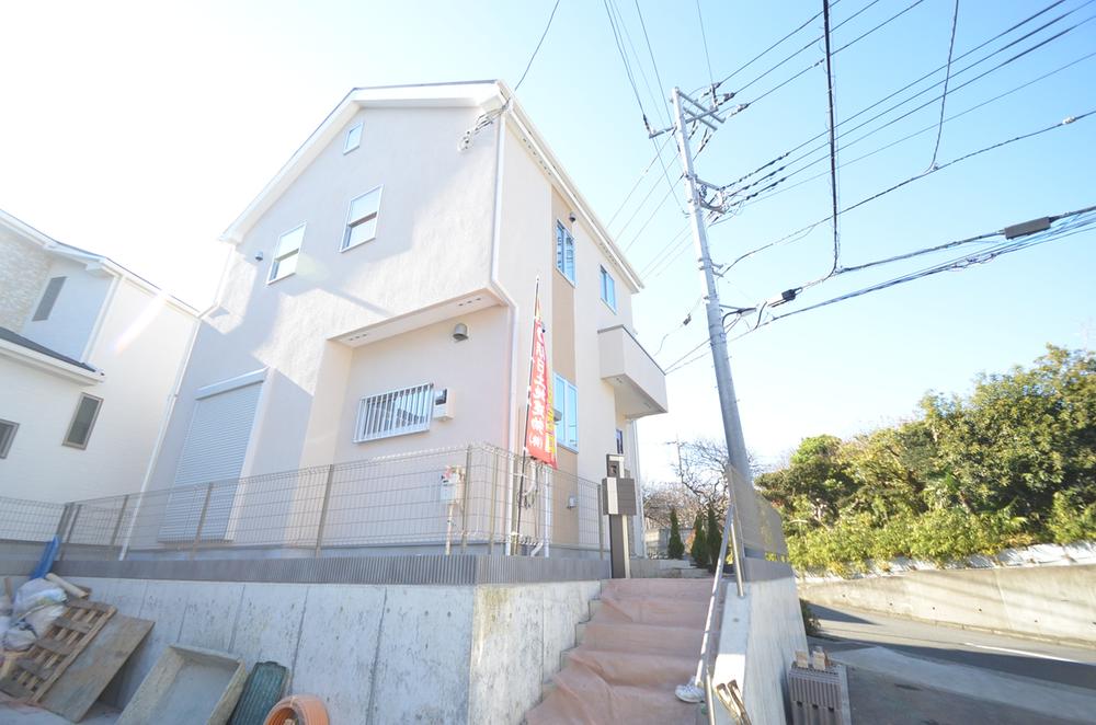 Local appearance photo. Local (12 May 2013) Shooting 5 Building