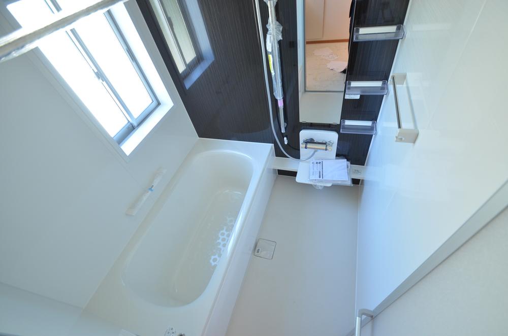 Bathroom. Indoor (12 May 2013) Shooting 5 Building